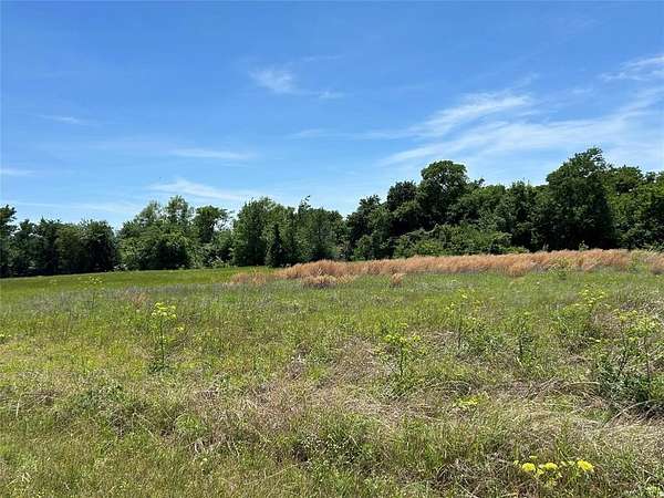 1.28 Acres of Residential Land for Sale in Wills Point, Texas
