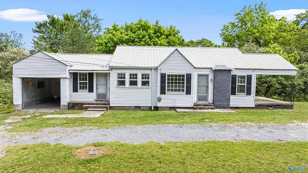 1.8 Acres of Land with Home for Sale in Fort Payne, Alabama