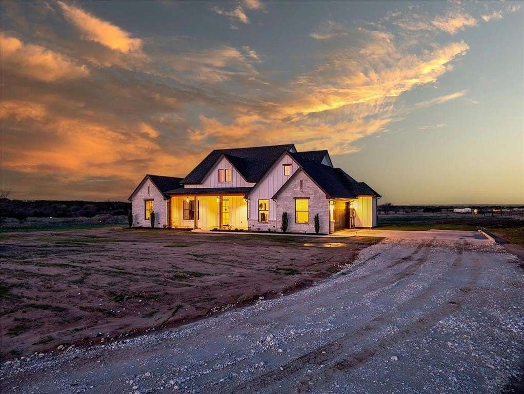 5.26 Acres of Land with Home for Sale in Godley, Texas