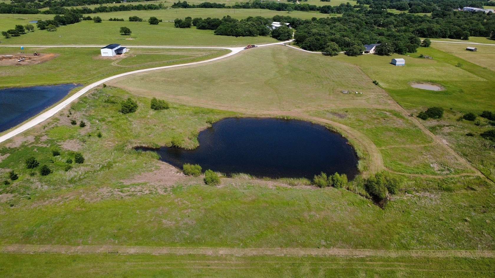 11 Acres of Land for Sale in Gainesville, Texas