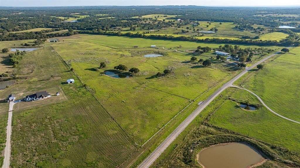 40 Acres of Agricultural Land for Sale in Alvord, Texas