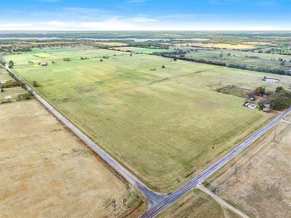 5 Acres of Residential Land for Sale in Point, Texas