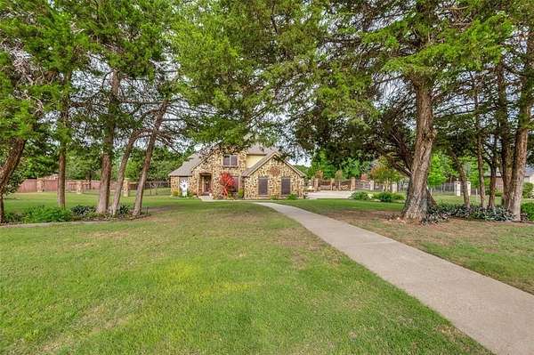 2.4 Acres of Land with Home for Sale in Cedar Hill, Texas