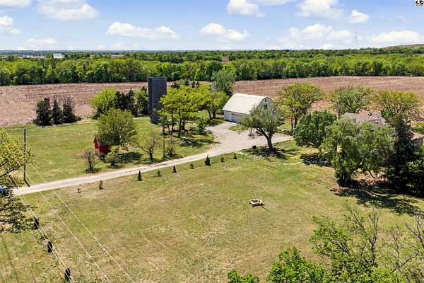 2 Acres of Land with Home for Sale in Lindsborg, Kansas