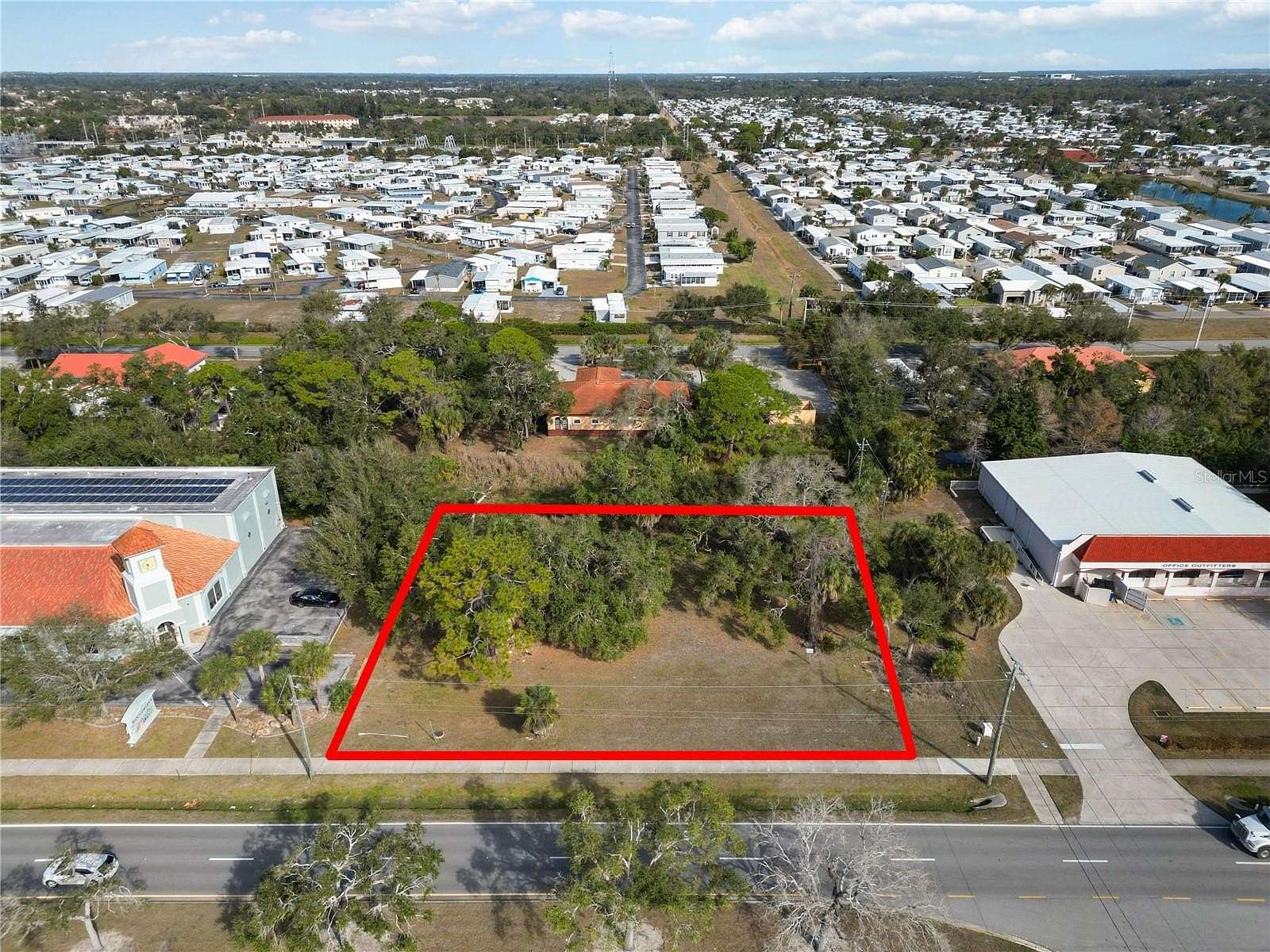 0.89 Acres of Commercial Land for Sale in Venice, Florida