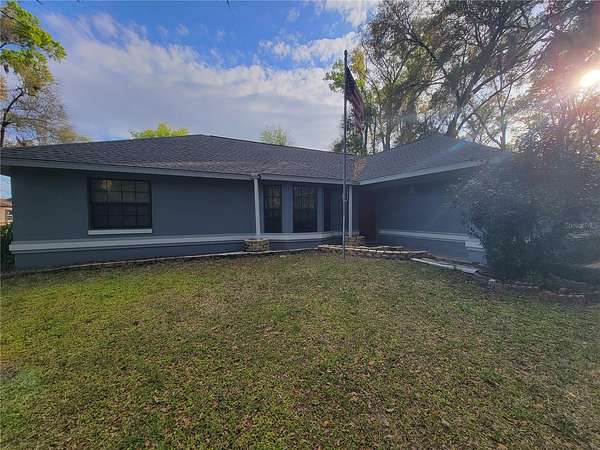 2.5 Acres of Land with Home for Sale in Summerfield, Florida