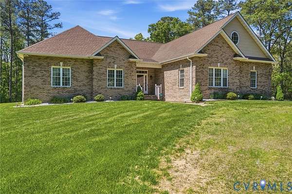 10 Acres of Land with Home for Sale in Mechanicsville, Virginia