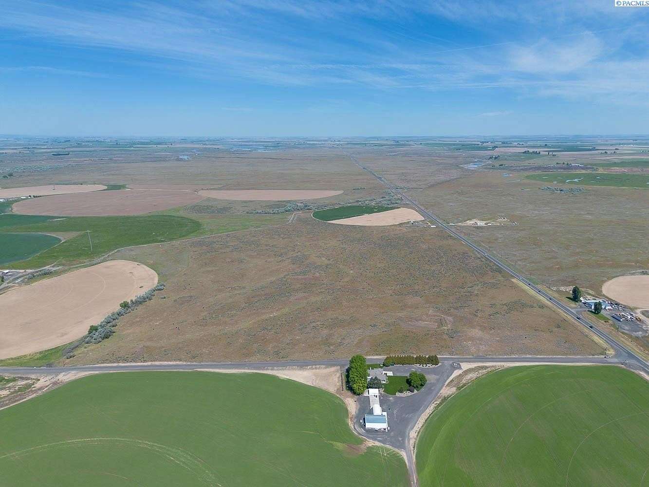 170 Acres of Agricultural Land for Sale in Mesa, Washington