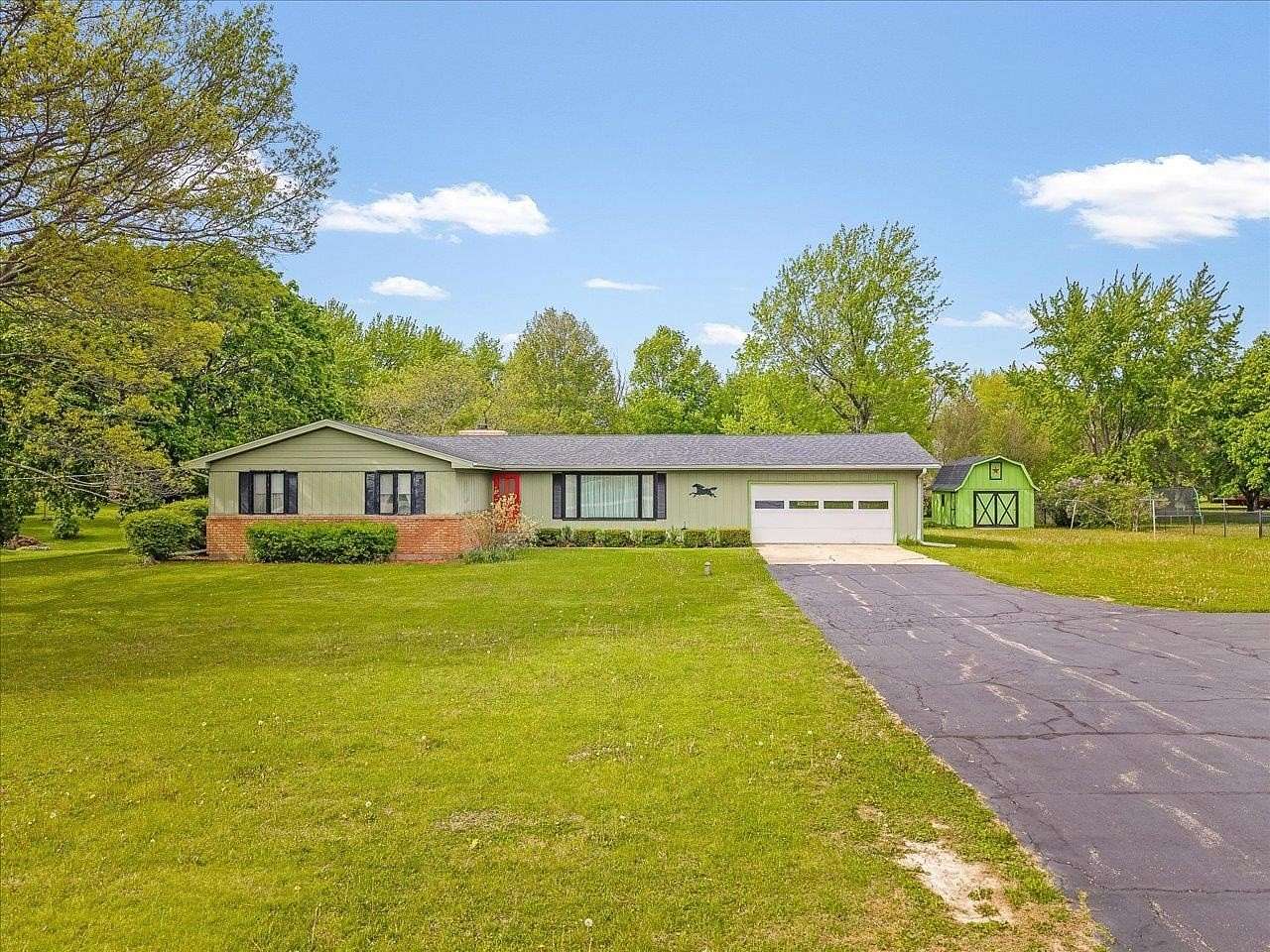 1.63 Acres of Land with Home for Sale in Belvidere, Illinois