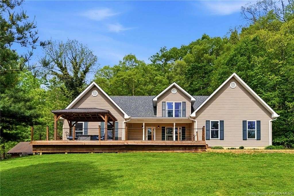 16.6 Acres of Land with Home for Sale in Charlestown, Indiana