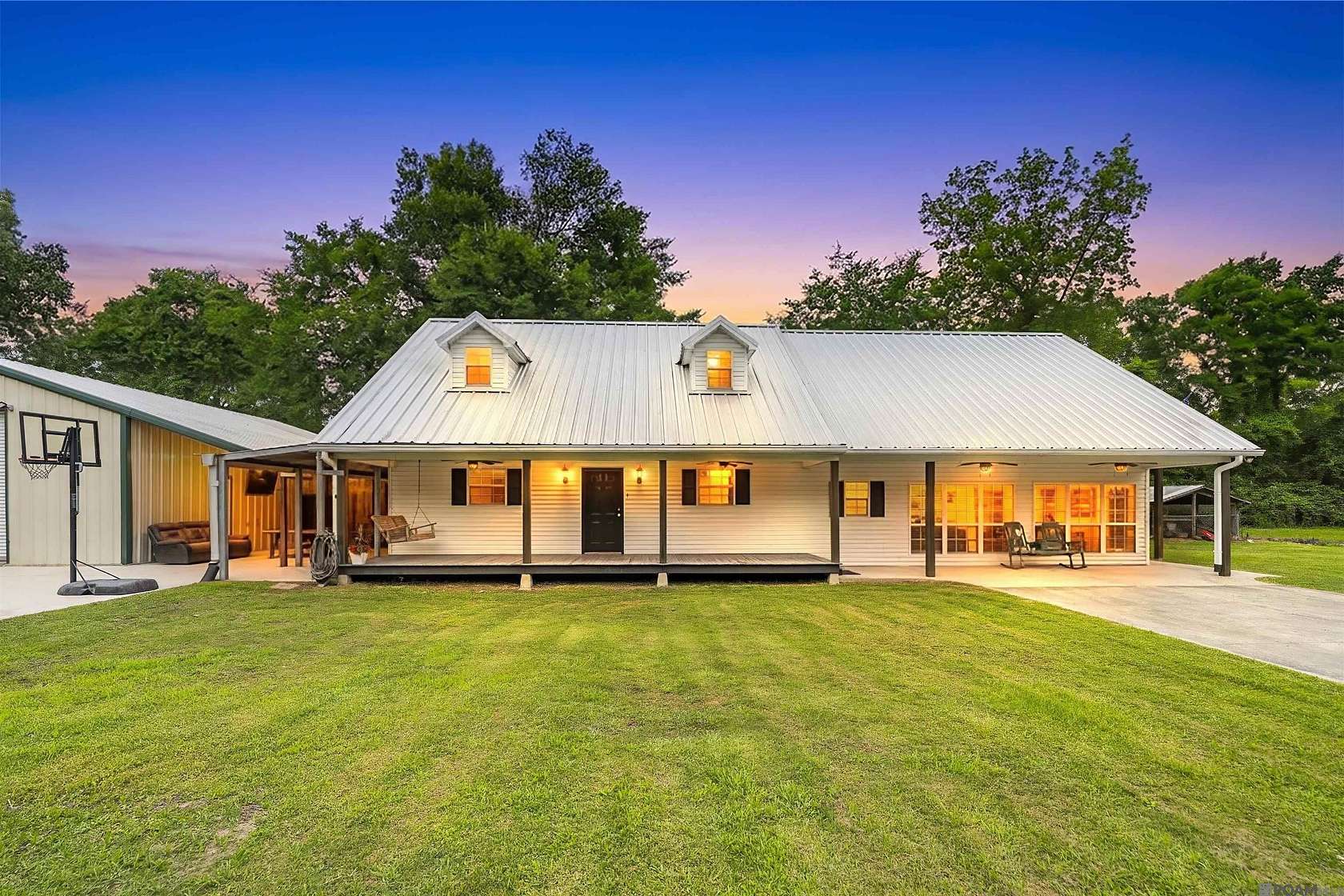 3.16 Acres of Land with Home for Sale in Gonzales, Louisiana