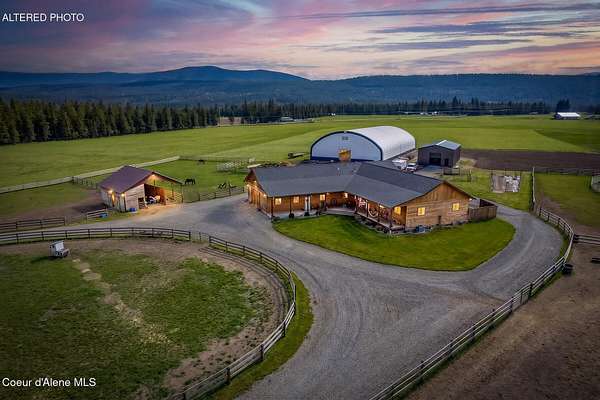 9.5 Acres of Land with Home for Sale in Bonners Ferry, Idaho