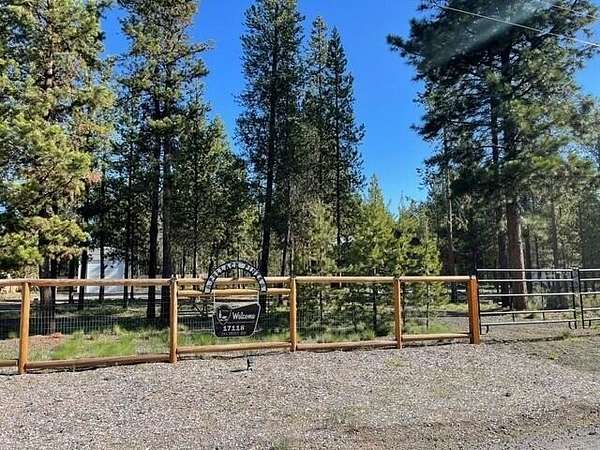 0.5 Acres of Residential Land for Sale in Bend, Oregon