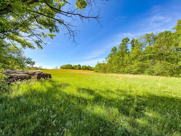 10 Acres of Recreational Land for Sale in Wilkesville, Ohio