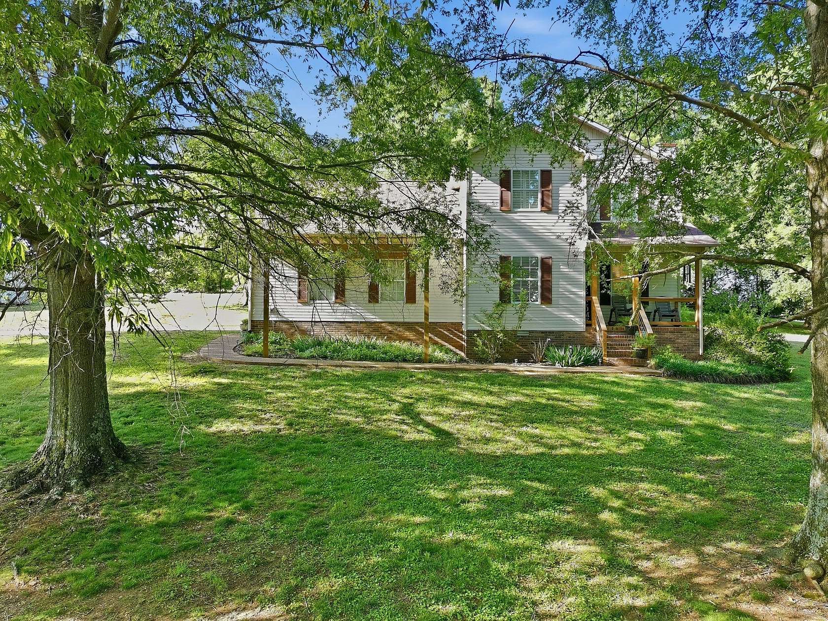 1.67 Acres of Land with Home for Sale in Mount Pleasant, Tennessee