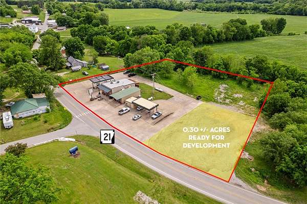 2.48 Acres of Mixed-Use Land for Sale in Kingston, Arkansas