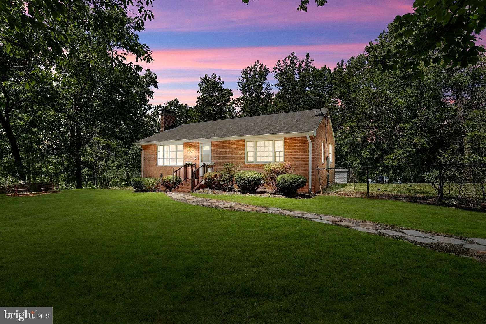 5 Acres of Land with Home for Sale in Warrenton, Virginia