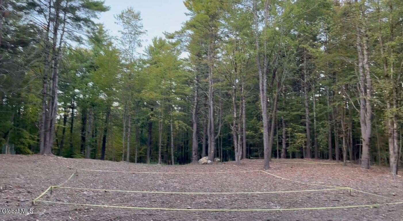 2.3 Acres of Residential Land for Sale in Hannacroix, New York