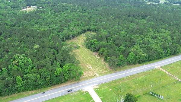 2.5 Acres of Commercial Land for Sale in Crockett, Texas