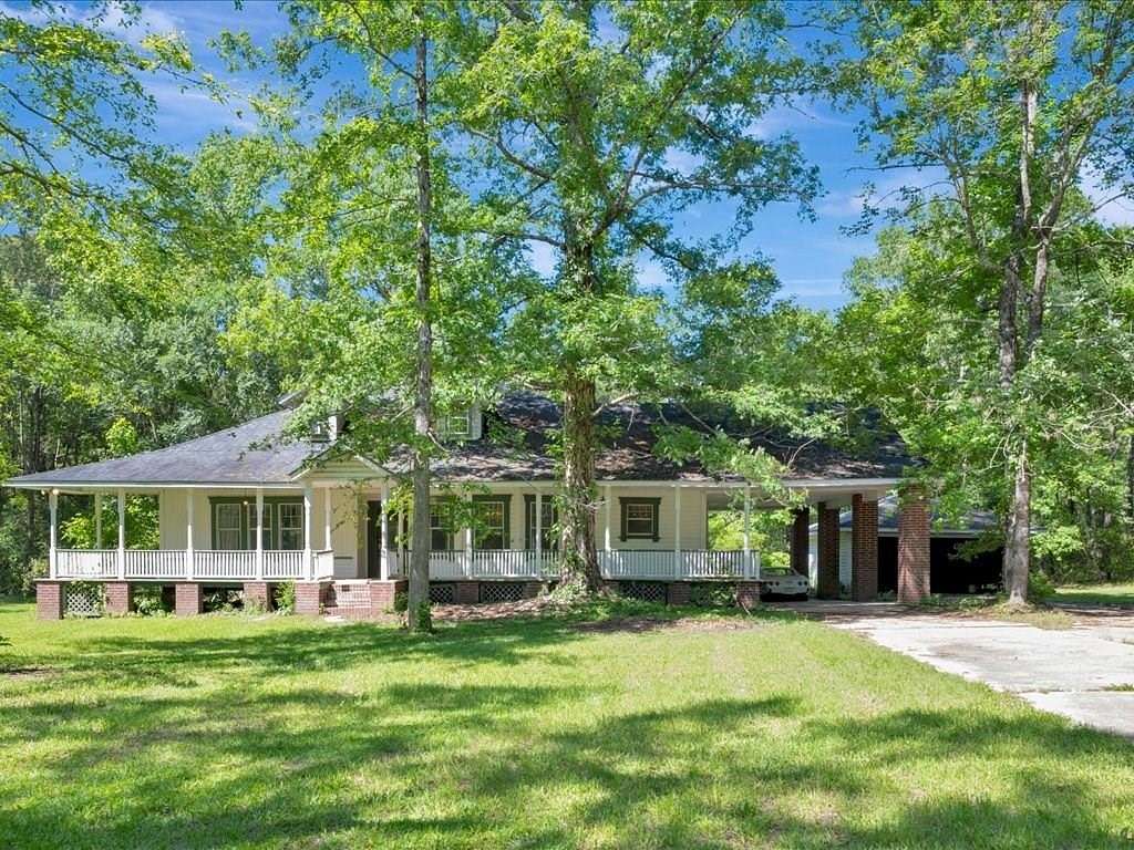 2 Acres of Land with Home for Sale in Diboll, Texas