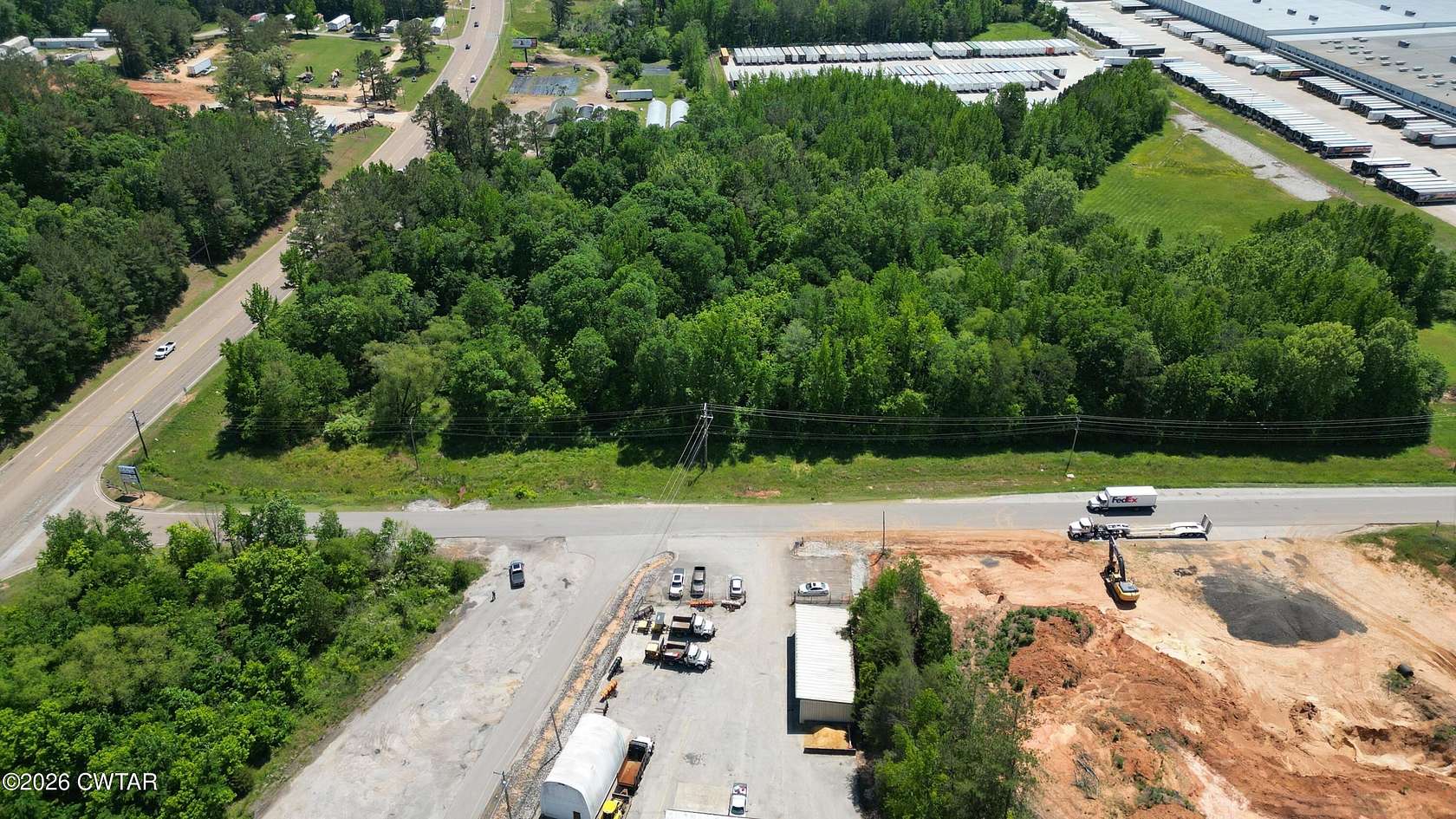 2.33 Acres of Residential Land for Sale in Lexington, Tennessee