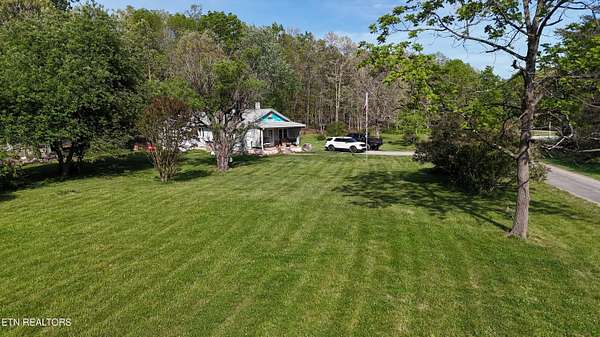4 Acres of Land with Home for Auction in Monterey, Tennessee