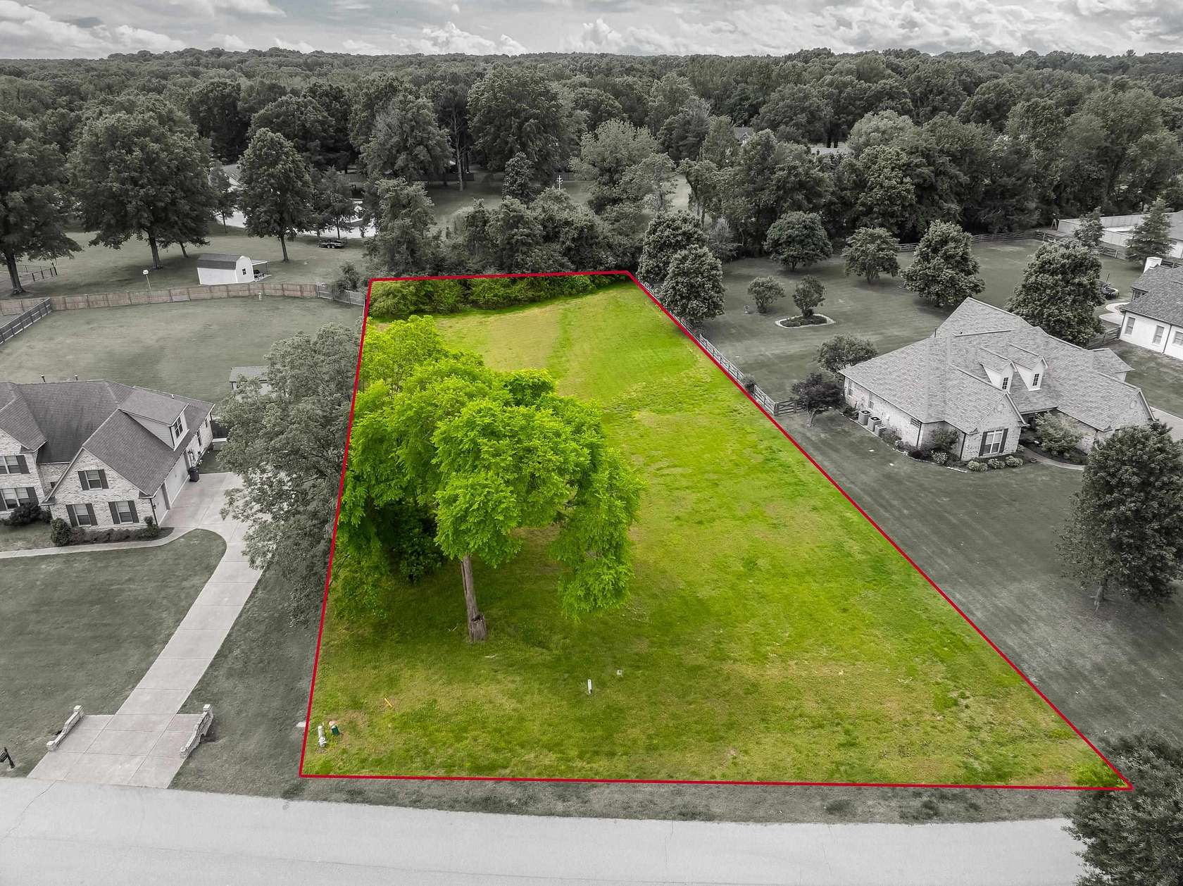 0.85 Acres of Residential Land for Sale in Somerville, Tennessee