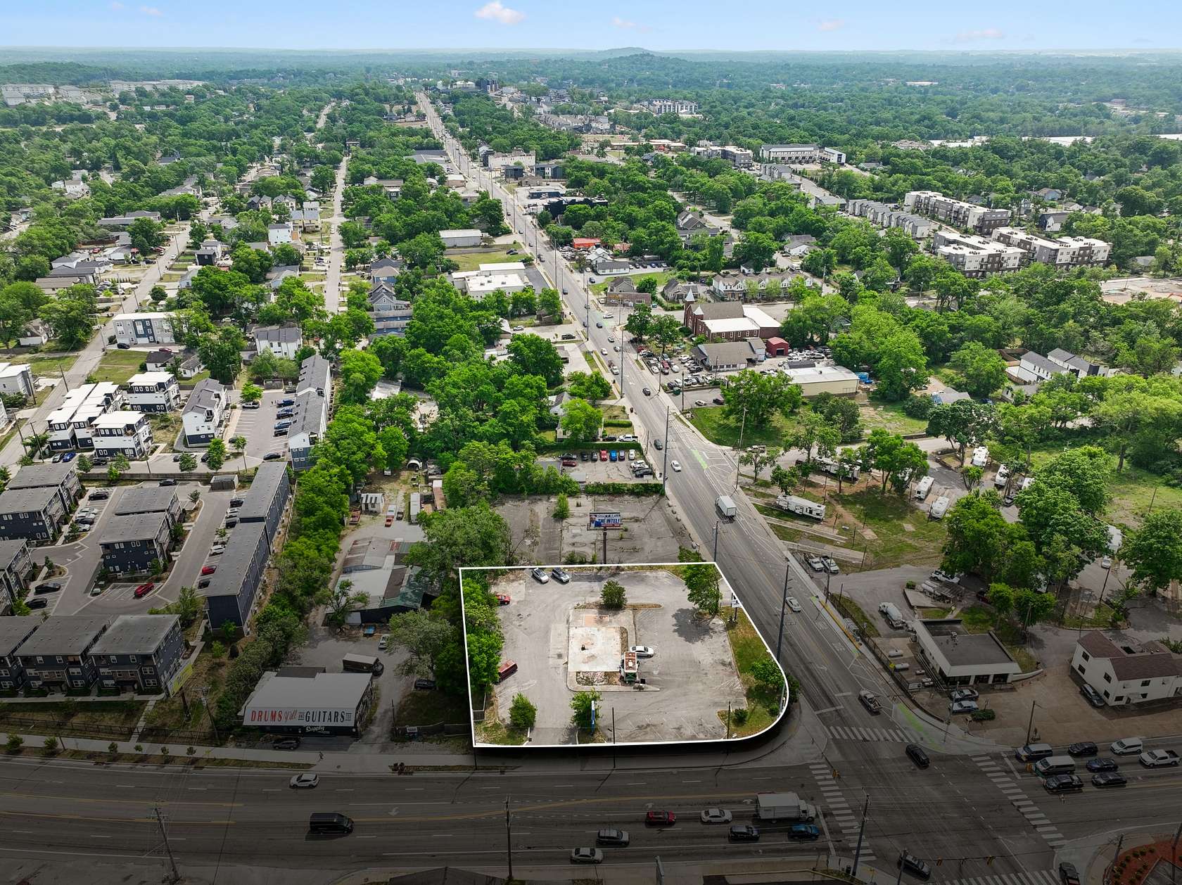 0.82 Acres of Commercial Land for Sale in Nashville, Tennessee
