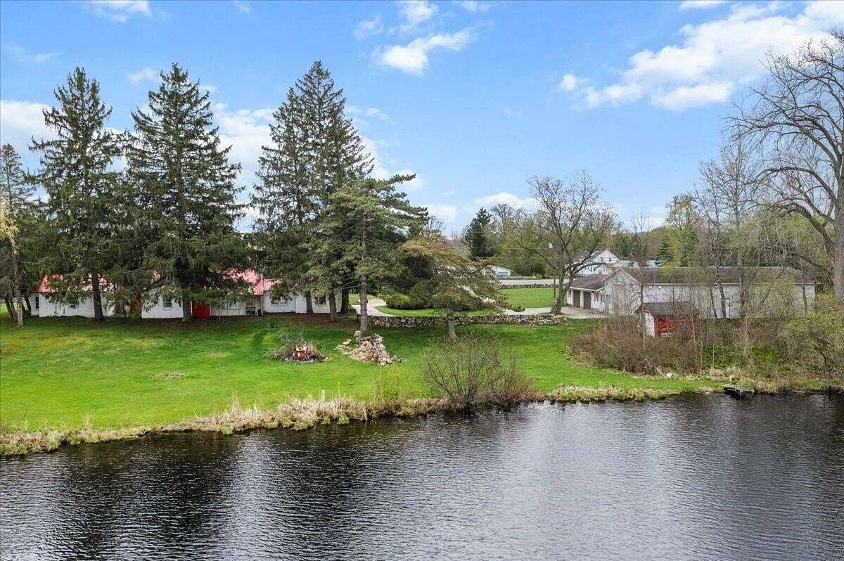 12 Acres of Recreational Land with Home for Sale in Vestaburg, Michigan