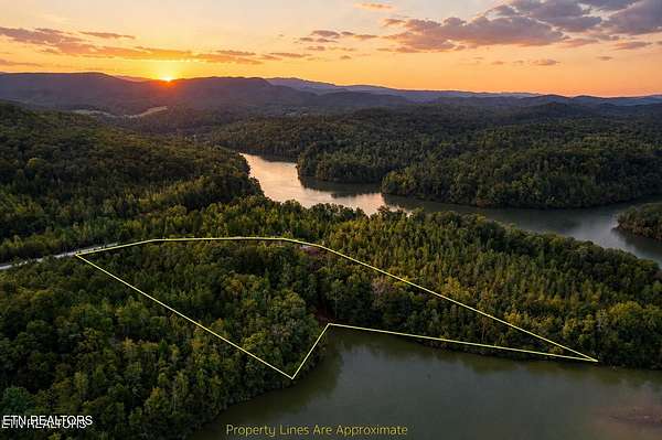 5.1 Acres of Residential Land for Sale in Vonore, Tennessee
