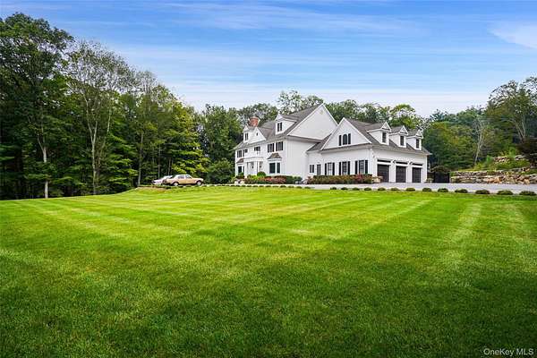 5.1 Acres of Land with Home for Lease in Bedford, New York