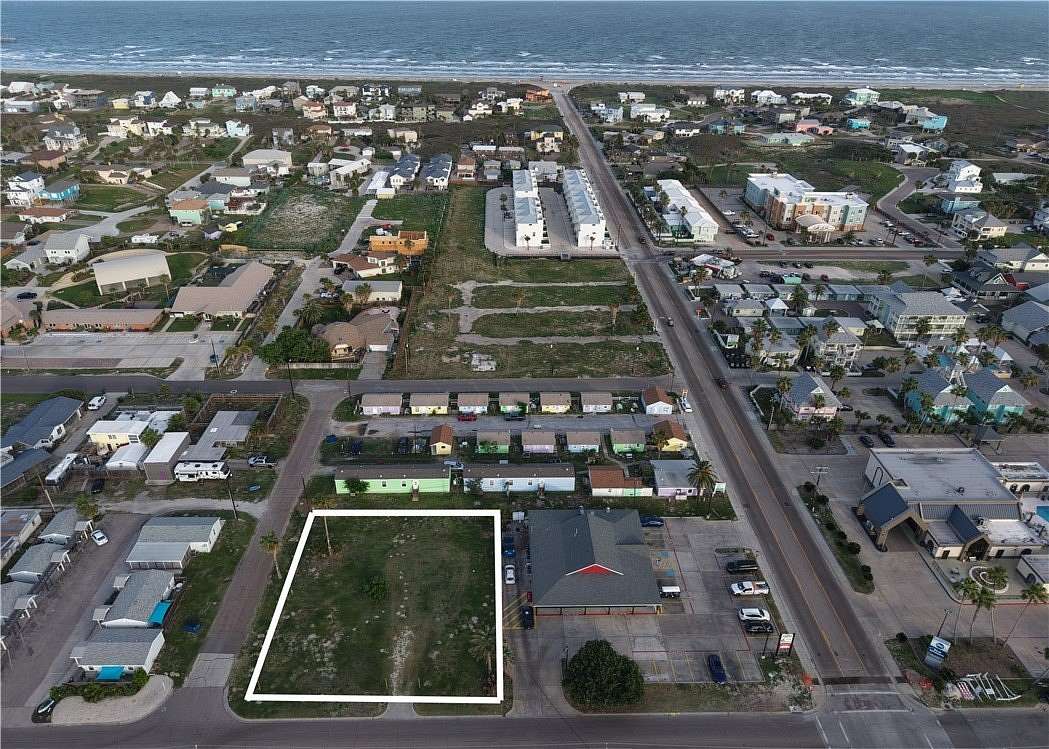 0.37 Acres of Mixed-Use Land for Sale in Port Aransas, Texas