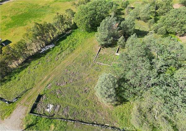 0.75 Acres of Residential Land for Sale in Clearlake Oaks, California