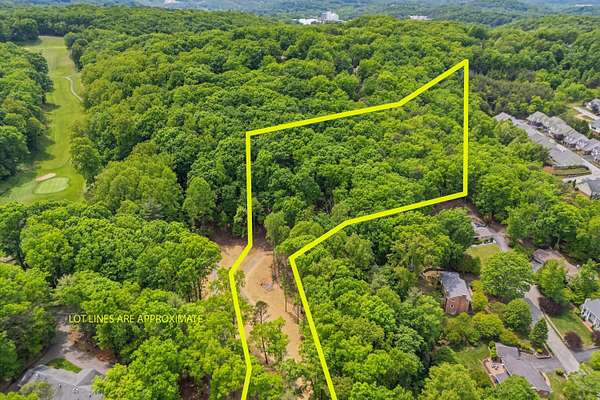 4.6 Acres of Residential Land for Sale in Roanoke, Virginia