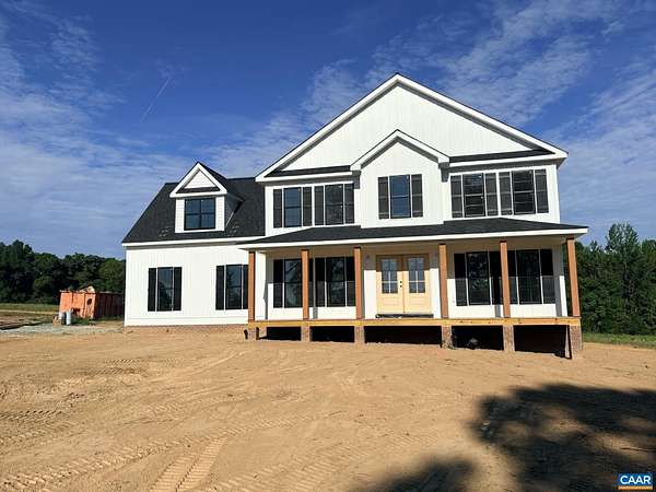 4.53 Acres of Land with Home for Sale in Palmyra, Virginia