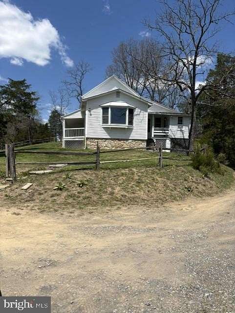 Land with Home for Lease in Stephens City, Virginia