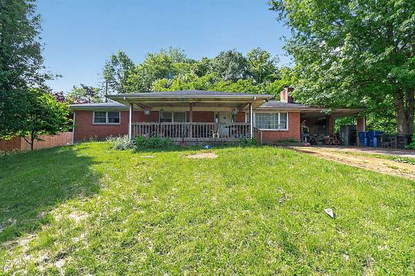 4 Acres of Land with Home for Sale in Somerset, Kentucky