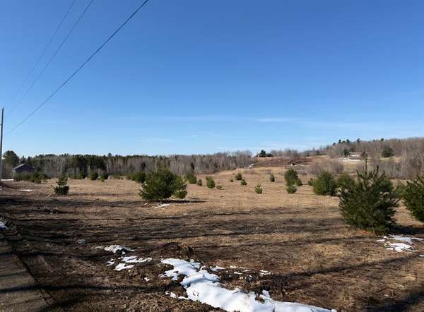 2.25 Acres of Residential Land for Sale in Wolcott, Vermont