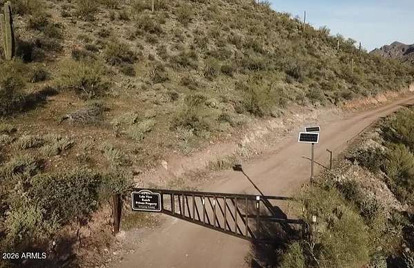 10.7 Acres of Land for Sale in Peoria, Arizona