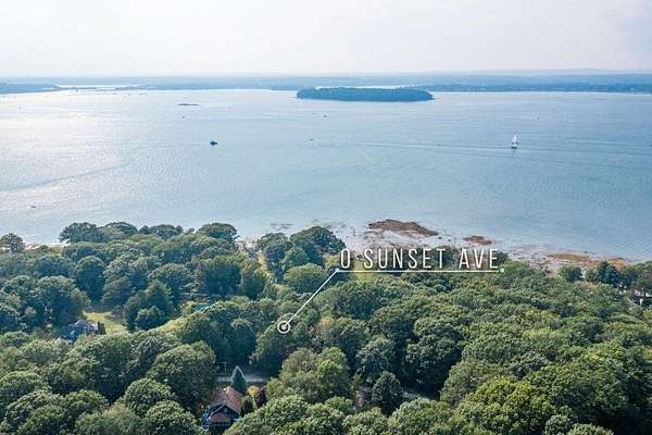 0.28 Acres of Residential Land for Sale in Portland, Maine