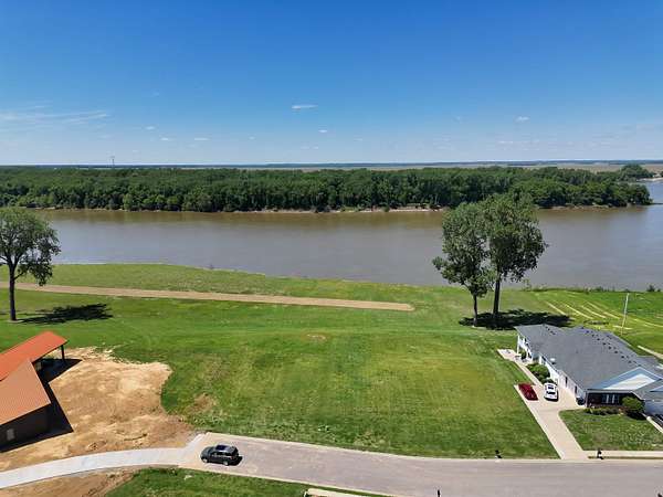 1.86 Acres of Residential Land for Sale in Henderson, Kentucky