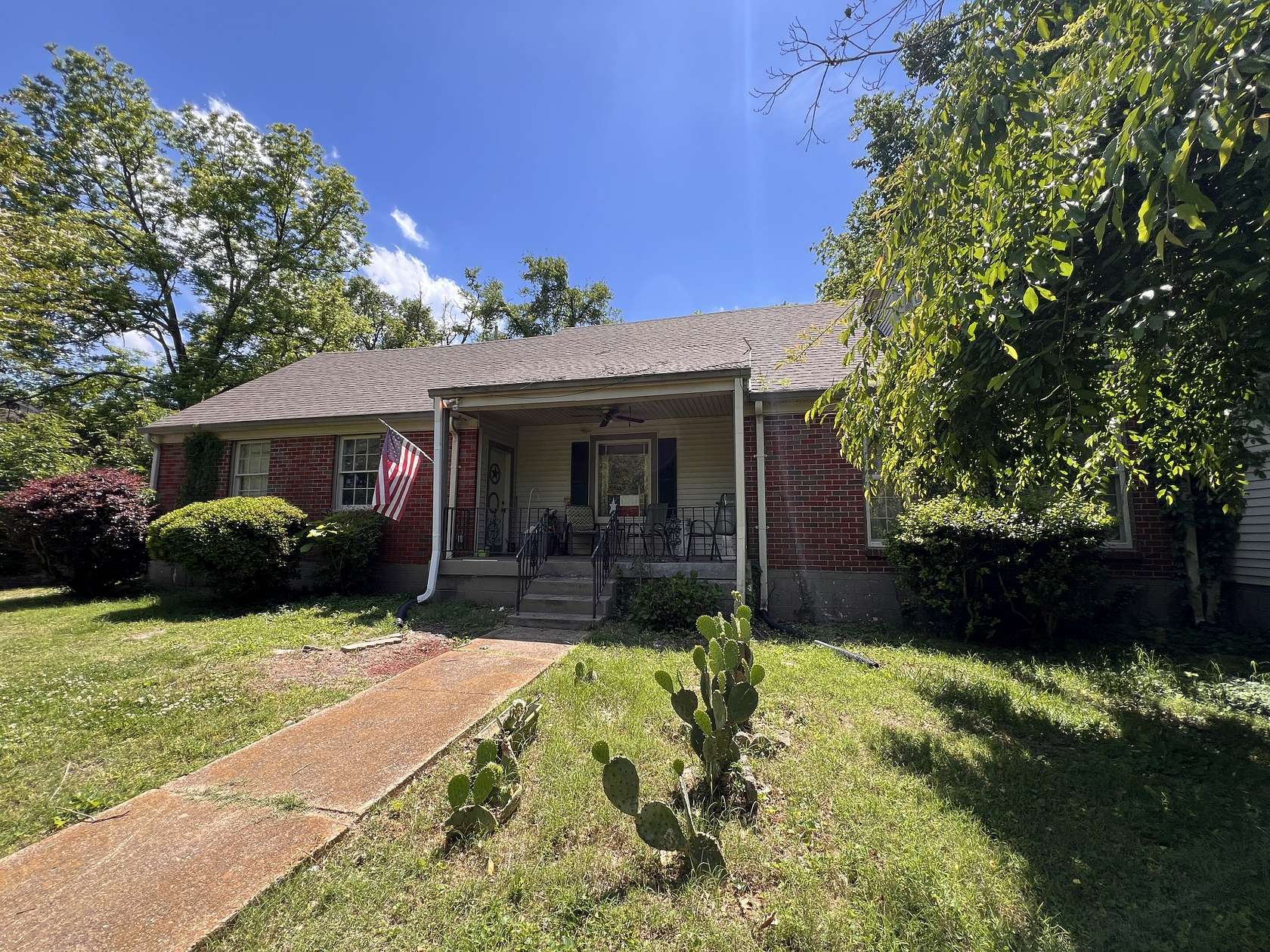 1.9 Acres of Land with Home for Auction in Madison, Tennessee