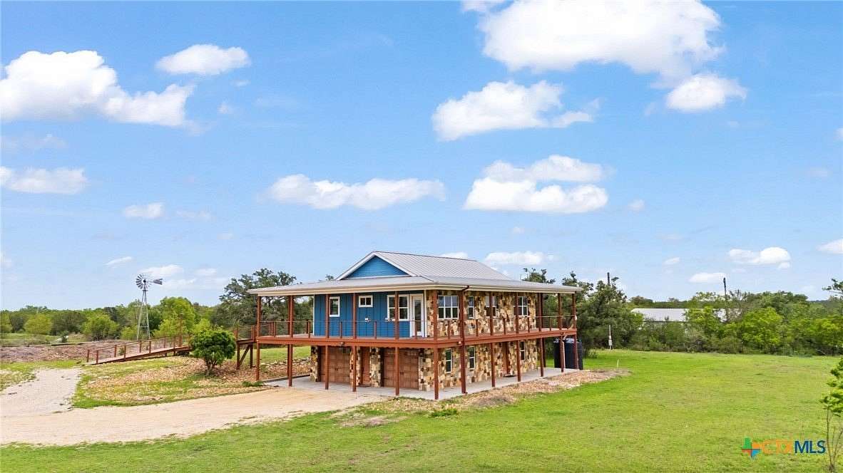 16.4 Acres of Land with Home for Sale in San Marcos, Texas
