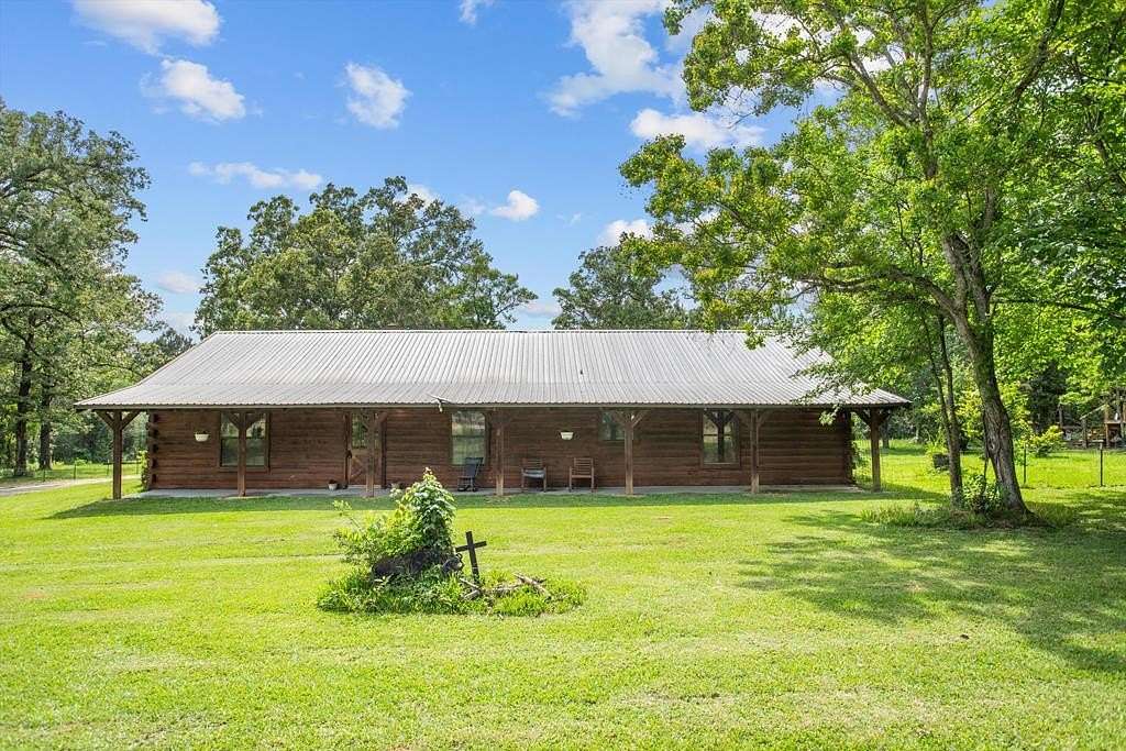 10.1 Acres of Land with Home for Sale in Huntington, Texas