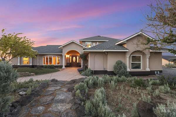 5 Acres of Land with Home for Sale in Buhl, Idaho