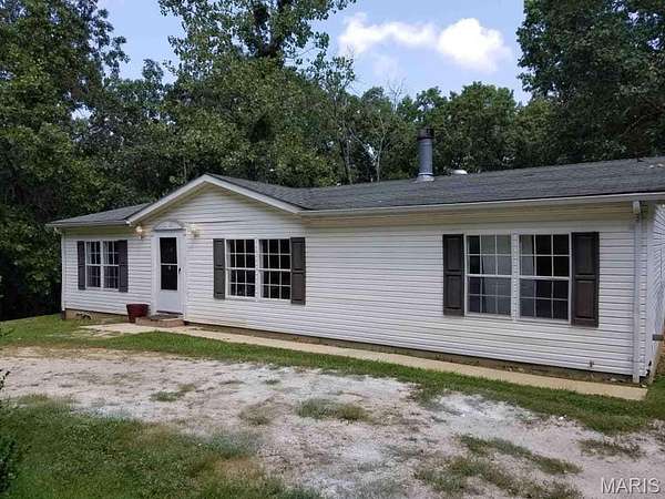 1.89 Acres of Land with Home for Lease in Festus, Missouri