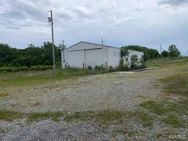 8.84 Acres of Improved Commercial Land for Sale in Cape Girardeau, Missouri