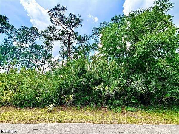 0.5 Acres of Residential Land for Sale in Lehigh Acres, Florida