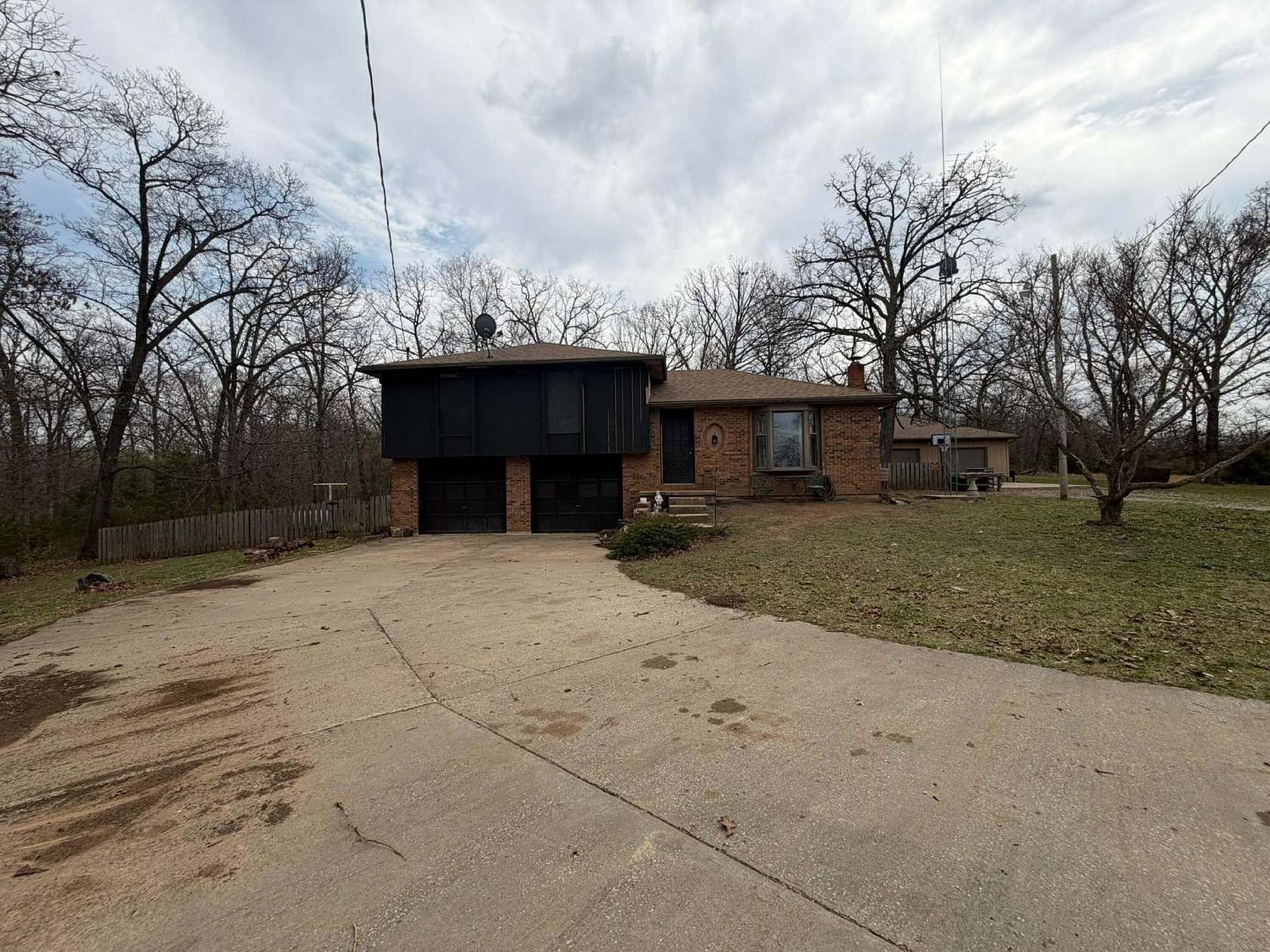 23 Acres of Land with Home for Sale in Deepwater, Missouri