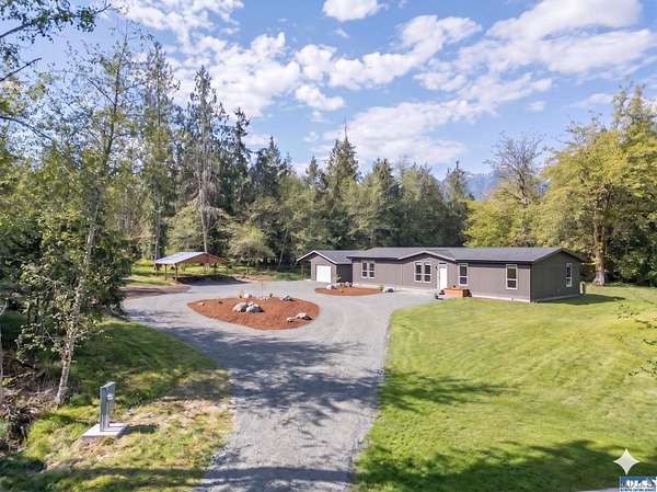 5 Acres of Land with Home for Sale in Port Angeles, Washington